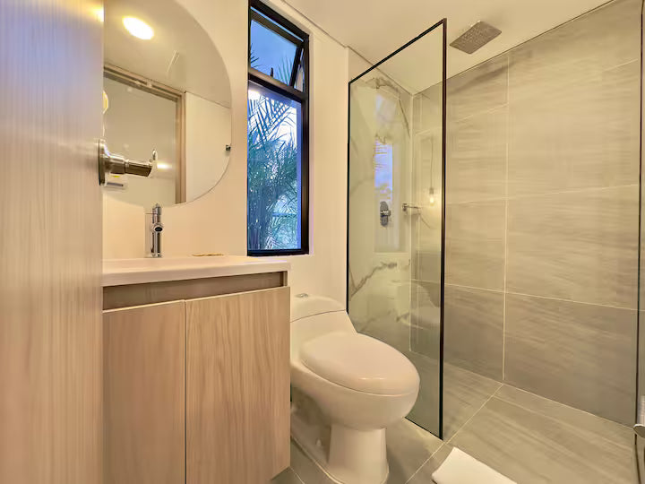 Loft 208 Laureles • Wifi rápido • Excelente ubicación • Balcón