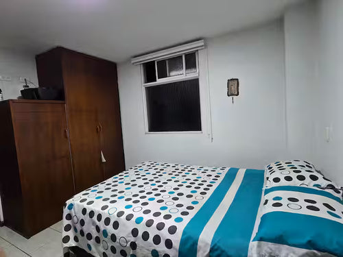 Habitacion cerca a estación de Metro del tranvia